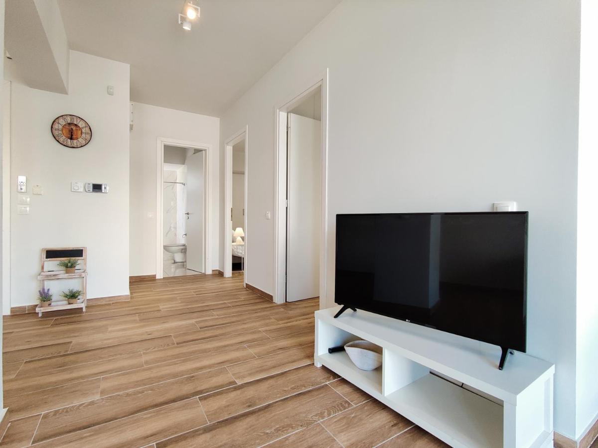 Wsd Luxury Bright 2Bd Apt With Sea View Balcony Athen Eksteriør billede